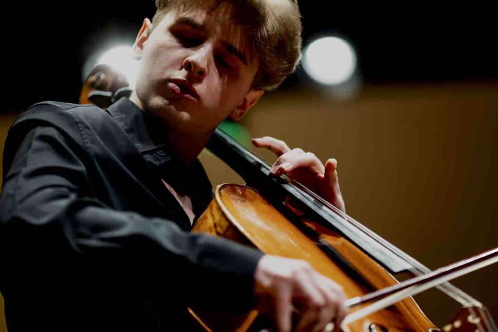 Antoni Wrona, violoncelle — Fondation Gautier Capuçon